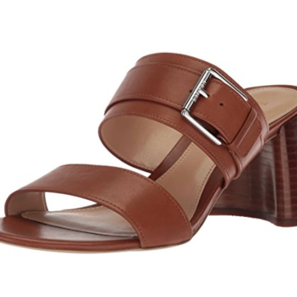 Lauren Ralph Lauren Farie II sandals. Women’s size 7.5 Deep Saddle Tan.